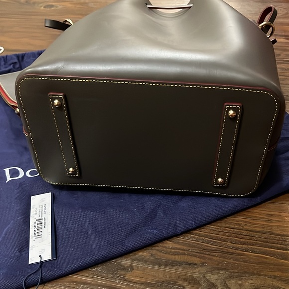 Dooney and Bourke Large “Serena” Bucket Bag - Picture 9 of 12